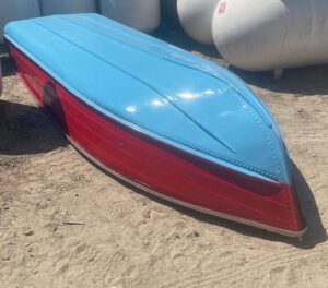 Kavips aluminum fishing boat after painting